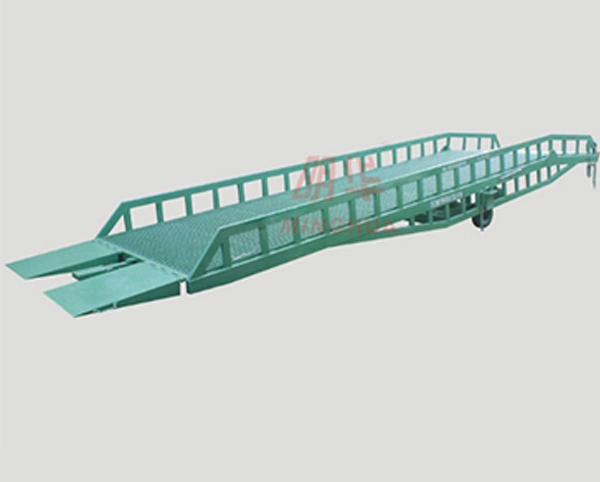 昌邑移動(dòng)式液壓登車橋